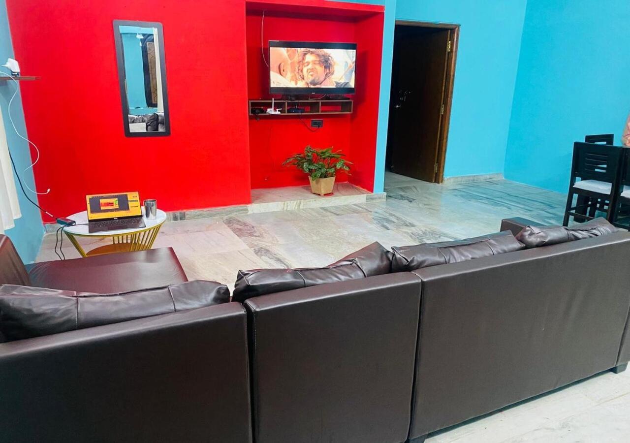 Holiday home Individual Near Apollo Jubilee Hills Hyderabad